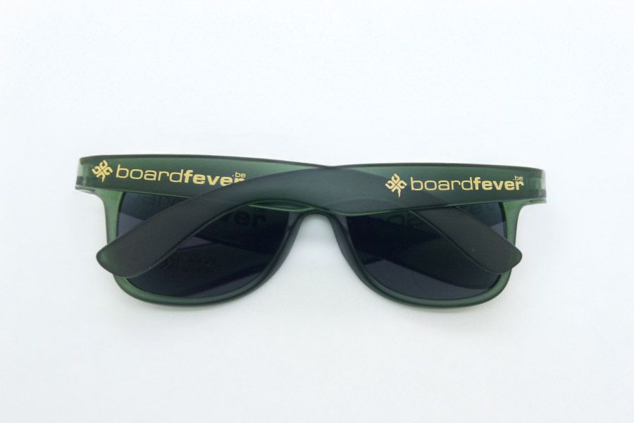 groen zonnebril met 'frosted' montuur voor Boardfever